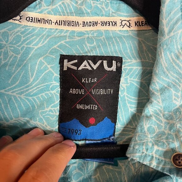 Kavu blue and white patterned button down shirt - Picture 3 of 6